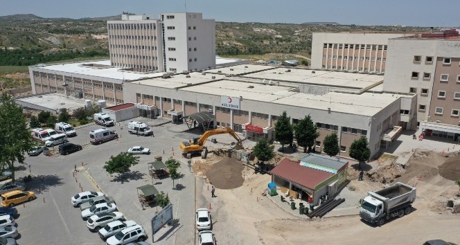 Şifa meydanı ve Devlet Hastanesi çevresinin altyapısı yenilendi