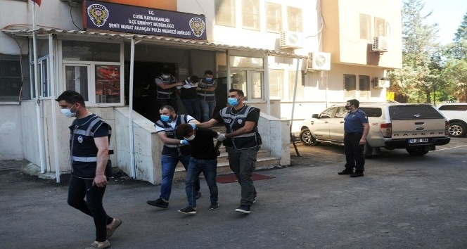 Cizre’de 2 kişinin öldüğü silahlı kavgaya karışan 5 kişi tutuklandı