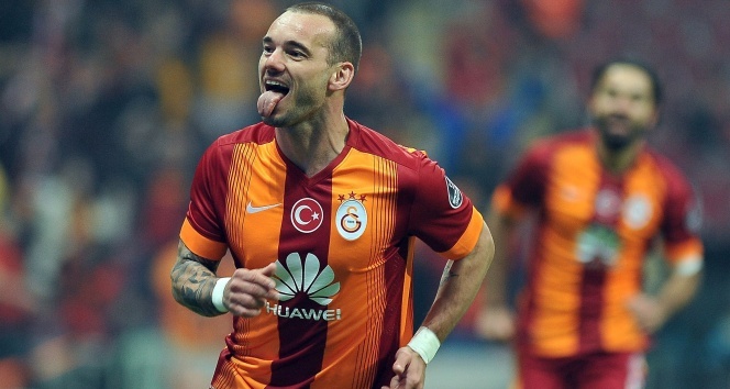 Galatasaray, Wesley Sneijder&#039;in doğum gününü unutmadı