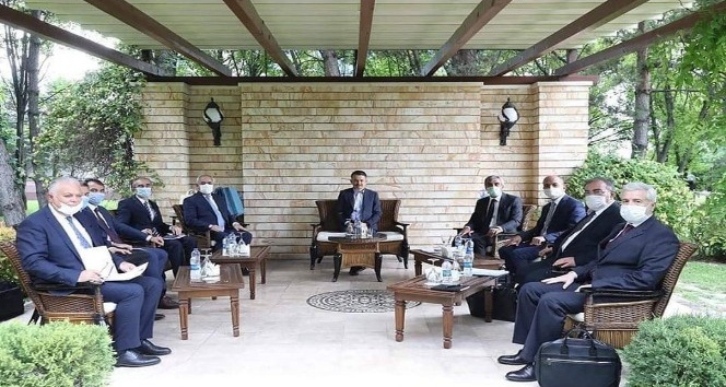 Kilis heyeti Bakan Pakdemirli ile görüştü