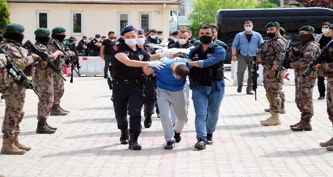 Yozgat’taki uyuşturucu operasyonunda gözaltına alınan 32 şüpheliden 6’sı tutuklandı