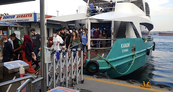 Beşiktaş İskelesi’nde dikkat çeken yoğunluk