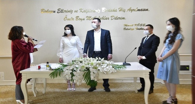 Mamak’ta nikahlar başladı