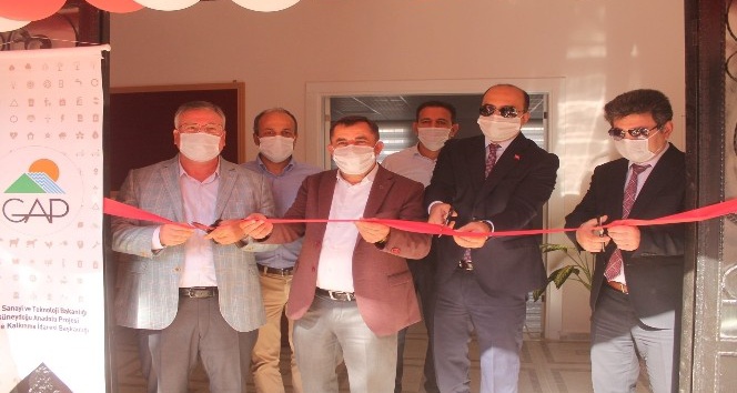 Elbeyli’de misafirhanenin açılışı yapıldı