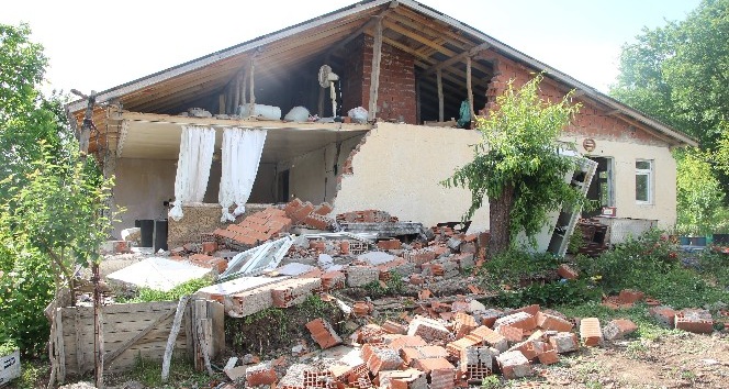 AFAD’dan Bingöl depremi ile ilgili son durum açıklaması