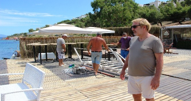 Cem Özer’den oğlu Nejat’a mesaj “Beni Babalar Günün’nde hatırlayacaksa hiç hatırlamasın”