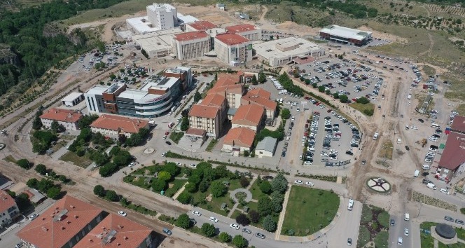 Şifa Meydanı ve Devlet Hastanesi çevresi altyapı çalışmaları tamamlandı