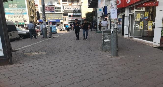 Iğdır maske ve sosyal mesafe yasağına uymuyor