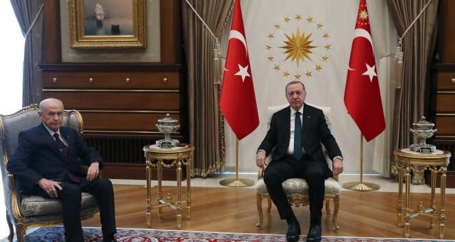 Cumhurbaşkanı Erdoğan, Bahçeli’yi kabul etti! Önemli görüşme sona erdi