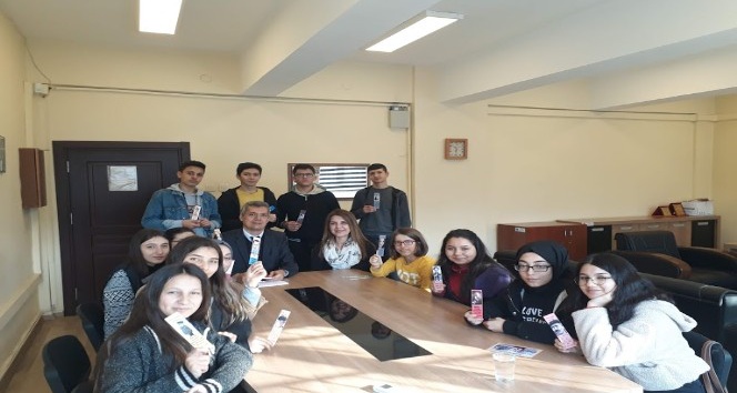 Öğrencilerin, ‘Şiirin Müzikle Yolculuğu Projesi" pandemiye rağmen devam etti