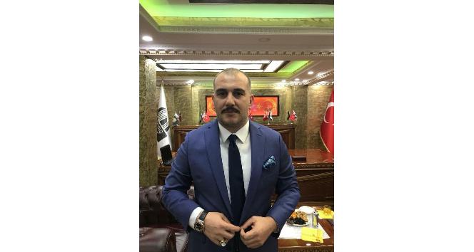 İş adamı Sarıalioğlu ‘Çocuk Tribünü’ projesine destek çağrısı yaptı