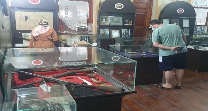 Burhaniye müzesi açıldı