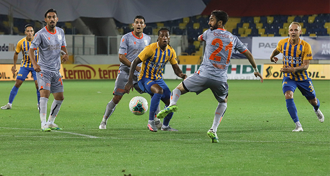 ÖZET İZLE: Ankaragücü 1-2 Başakşehir Maç Özeti Ve Golleri İzle| Ankaragücü Başakşehir Kaç Kaç Bitti