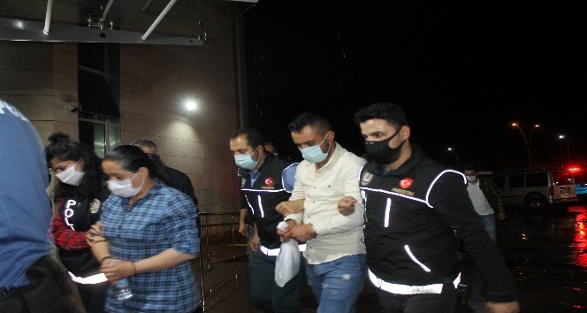 Şehit ailesini dolandıran 21 kişi gözaltında