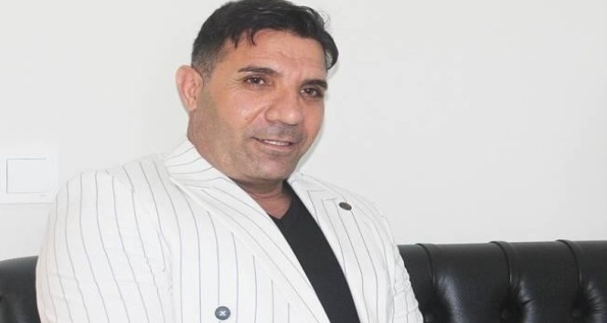 Oyuncu Burhan Çelik, ünlü oyuncu Çağla Şimşek ile aynı projede yer almak istiyor