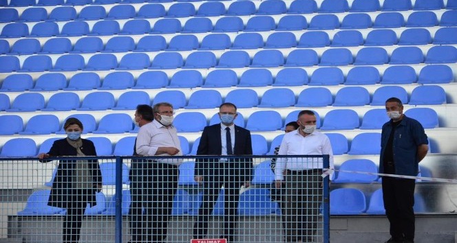 AK Parti heyeti Dumlupınar Stadyumu’nda incelemelerde bulundu