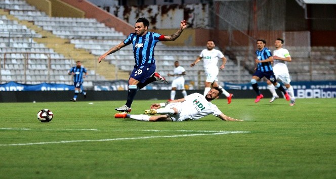 TFF 1. Lig: Adana Demirspor: 2 - Giresunspor: 0  (İlk yarı sonucu)