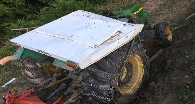 Samsun’da traktör devrildi : 1 ölü