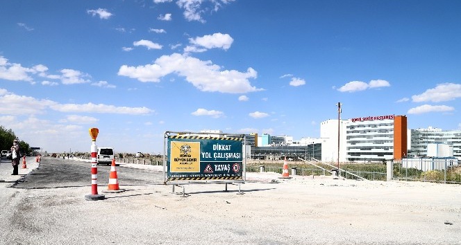 Konya Şehir Hastanesinin ana giriş yolu tamamlandı