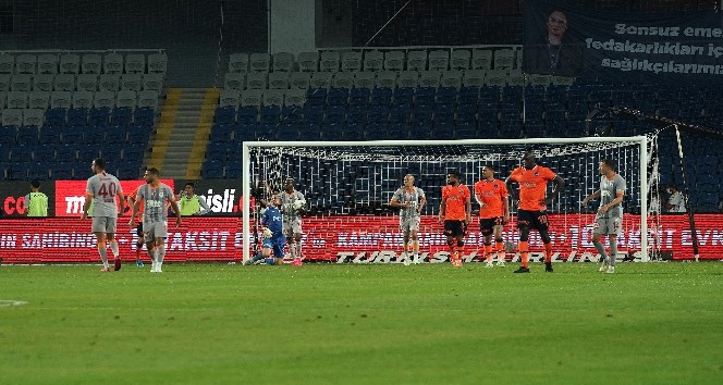Süper Lig: Medipol Başakşehir: 1 - Galatasaray: 1  (Maç sonucu)