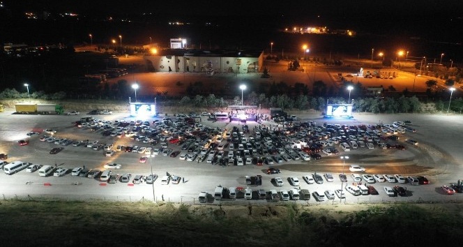 Nevşehir’de ‘Arabalı Konser’ düzenlendi