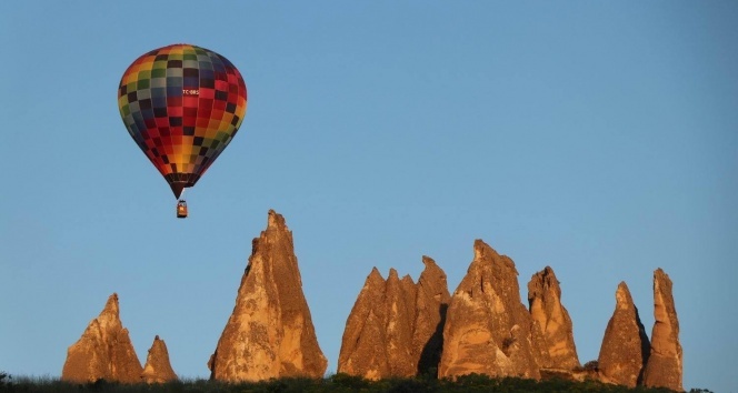 Kapadokya’da sıcak hava balon turları 1 Ekim’e kadar ertelendi