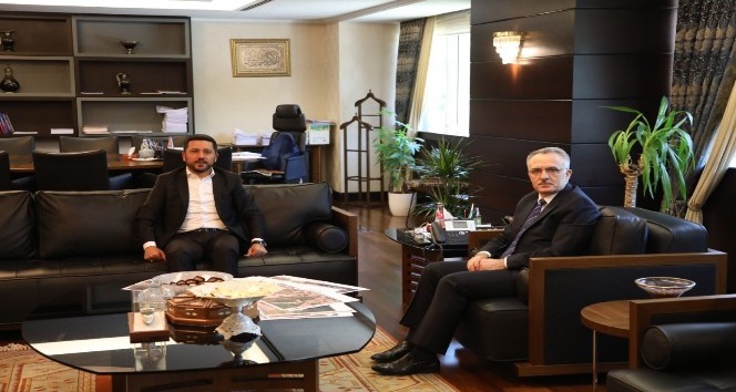 Belediye Başkanı Arı, Cumhurbaşkanlığı Strateji ve Bütçe Başkanı Ağbal’ı ziyaret etti