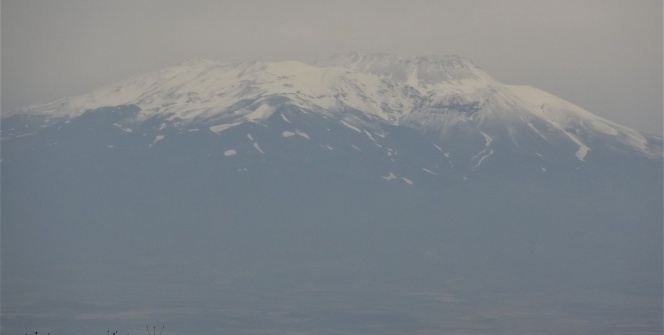 Temmuz ayında kar yağdı!