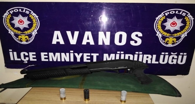 Avanos’ta şüpheli araçtan tüfek ele geçirildi