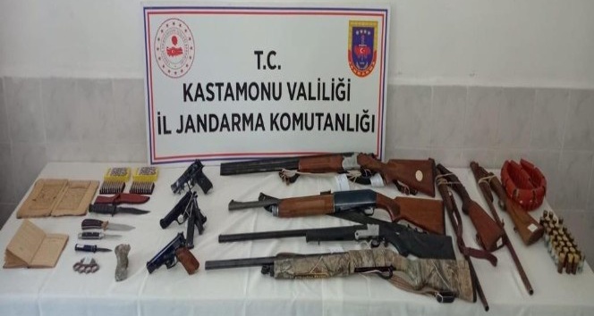 Kastamonu’da silah kaçakçılarına operasyon: 9 gözaltı