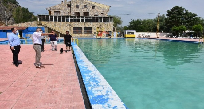 Başkan Bozkurt Pınarbaşı havuzlarında incelemelerde bulundu