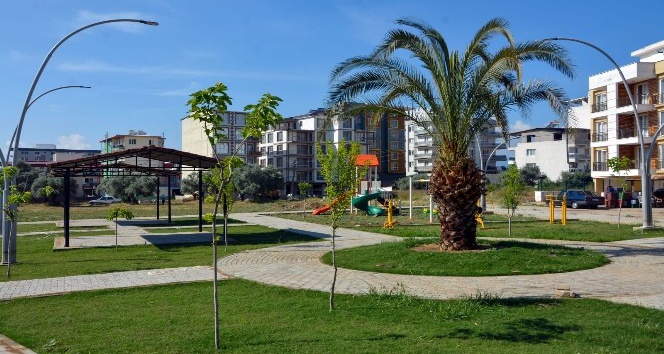 Köşk Belediyesi 2 yeni parkı hizmete sundu