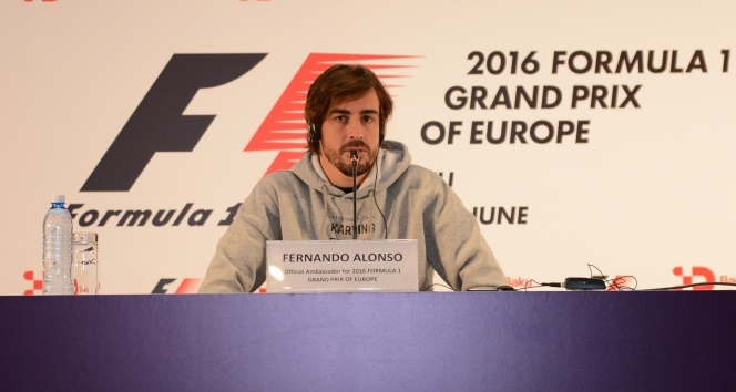 Fernando Alonso, Formula 1&#039;e geri döndü