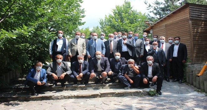 MHP Erzurum’da ilçe kongreleri için start verdi