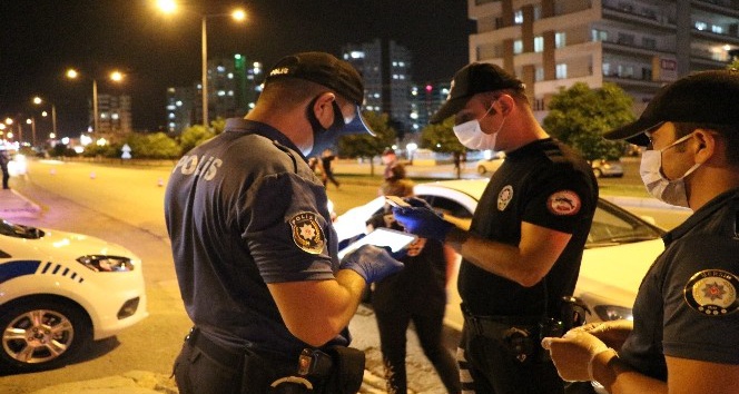 Mersin’de 543 polisin katılımıyla &quot;huzur&quot; uygulaması