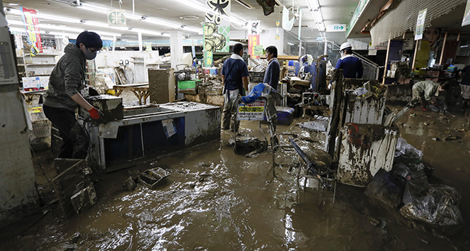 Japonya&#039;daki sel felaketinde ölü sayısı 62&#039;ye ulaştı
