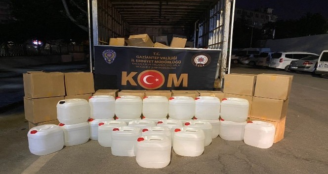 Gaziantep’te 6 ton kaçak etil alkol ele geçirildi