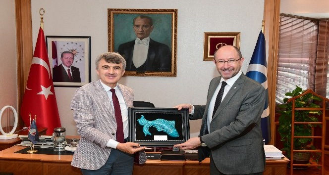 DPÜ Rektörü Prof. Dr. Kazım Uysal’dan Rektör Erdal’a hayırlı olsun ziyareti