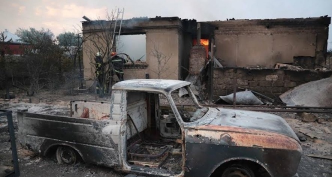 Ukrayna’da yangını söndürme çalışmaları sürüyor