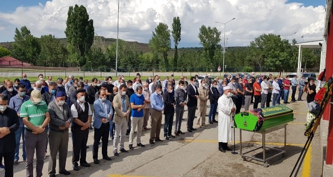 Erzurum Sağlık İl Müdürü Bedir’in annesi son yolculuğuna uğurlandı