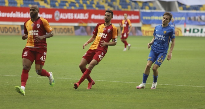 Galatasaray’da galibiyet hasreti 8’e çıktı