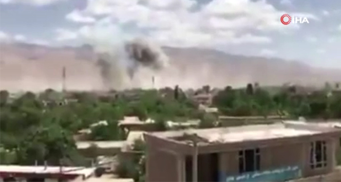 Afganistan&#039;da il istihbarat merkezine saldırı
