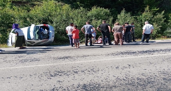 Karabük’te trafik kazası: 4’ü çocuk 7 yaralı