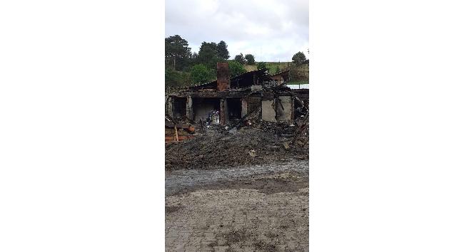 Mudurnu’da çıkan ev yangınında 2 çocuk öldü