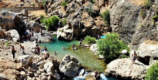 Tatilcilerin yeni rotası: Sinek Çayı