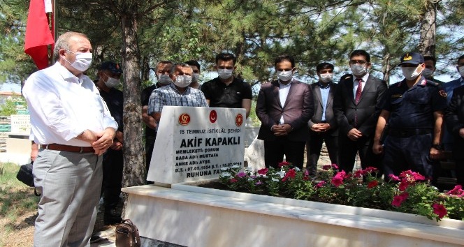 15 Temmuz şehidi Akif Kapaklı mezarı başında anıldı