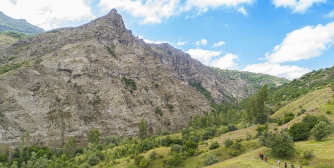 Sarısuvat vadisi, eşsiz güzelliğiyle büyüledi