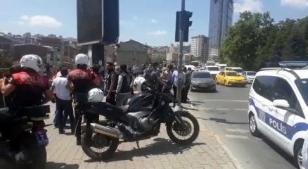 Bağcılarda polise silahlı saldırı!