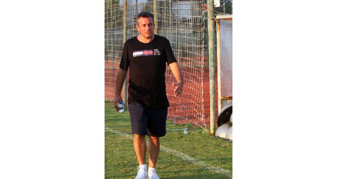 Celil Hekimoğlu: &quot;Trabzon’a kupa ile dönmek istiyoruz&quot;