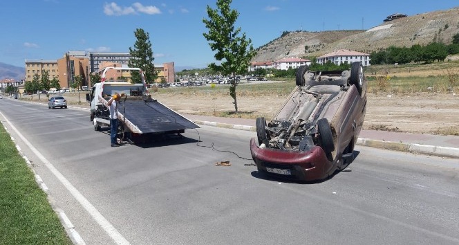 Erzincan’da trafik kazası: 1 yaralı